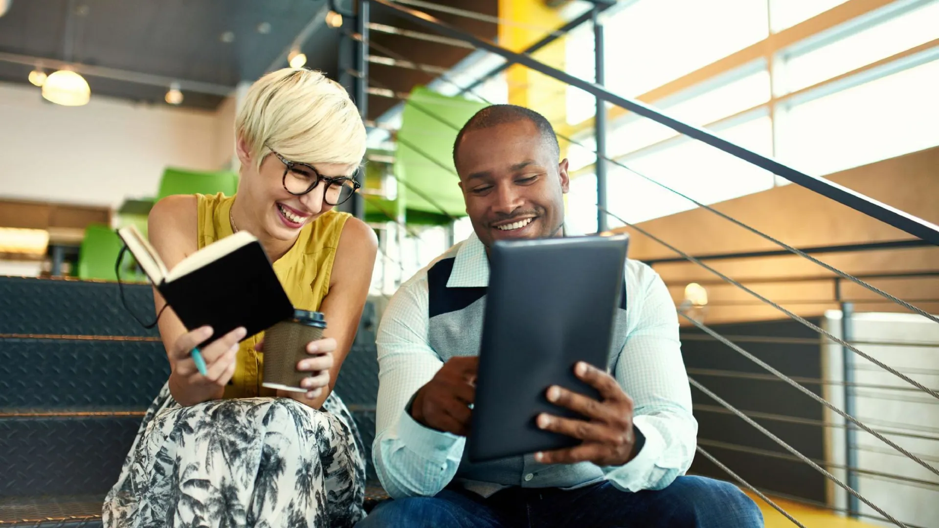 How do the six stages of the employee lifecycle impact organizations?