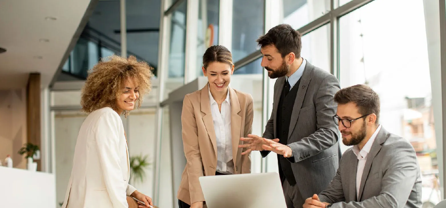 How to promote peer-to-peer learning effectively in your organization?