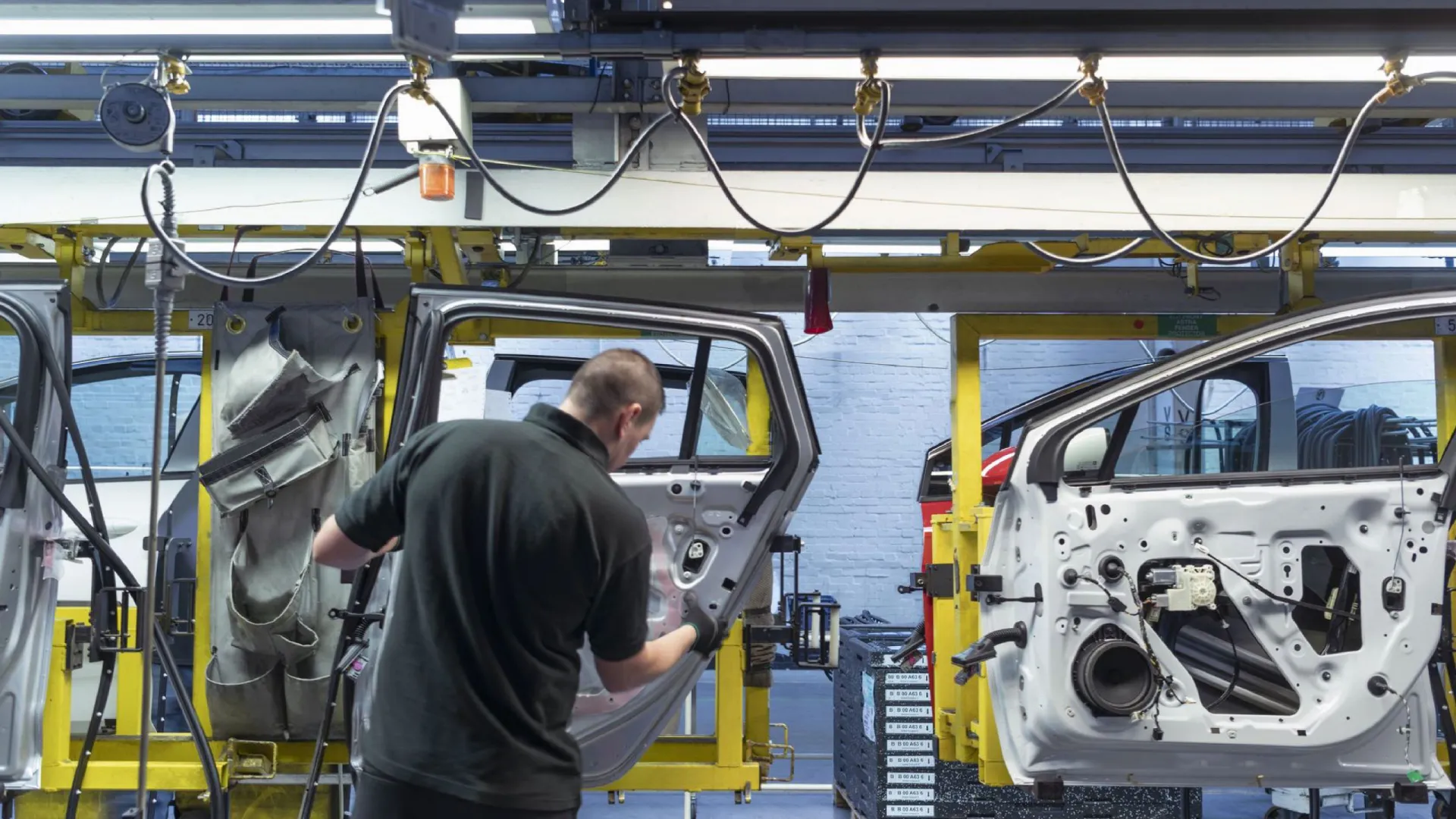 Automotive industry: Talent development and hiring