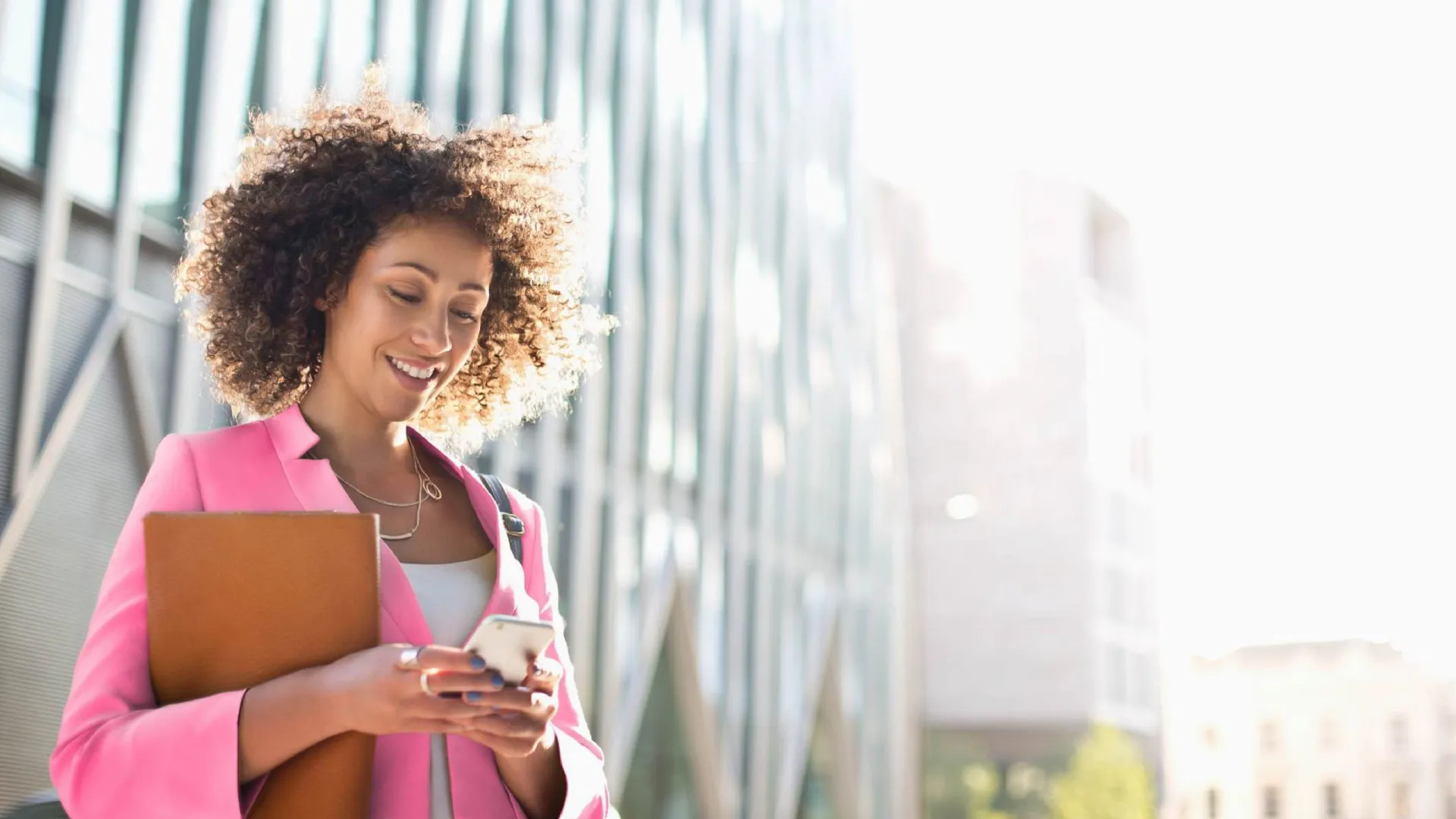 Attract top talent with the right purchase executive job description